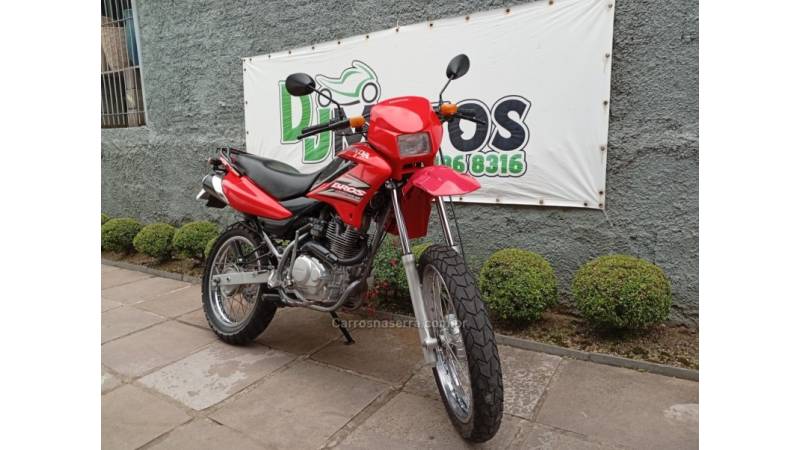 HONDA - NXR 125 - 2005/2005 - Vermelha - R$ 8.500,00