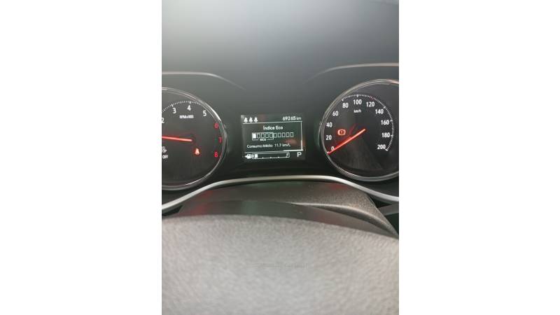 CHEVROLET - TRACKER - 2020/2021 - Prata - R$ 89.990,00