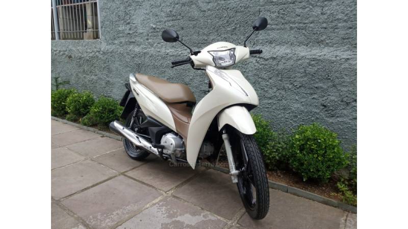 HONDA - BIZ 125 - 2018/2018 - Branca - R$ 13.990,00