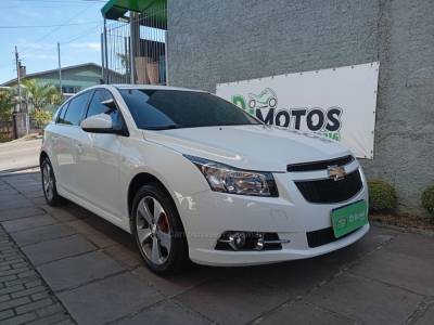 CHEVROLET - CRUZE - 2013/2013 - Branca - R$ 63.990,00