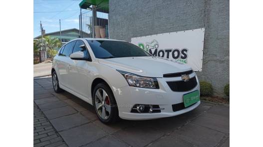 CHEVROLET - CRUZE - 2013/2013 - Branca - R$ 63.990,00