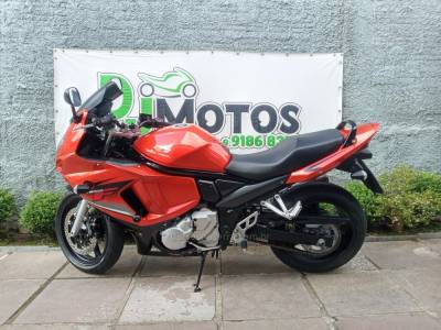 SUZUKI - GSX - 2011/2011 - Laranja - R$ 31.900,00